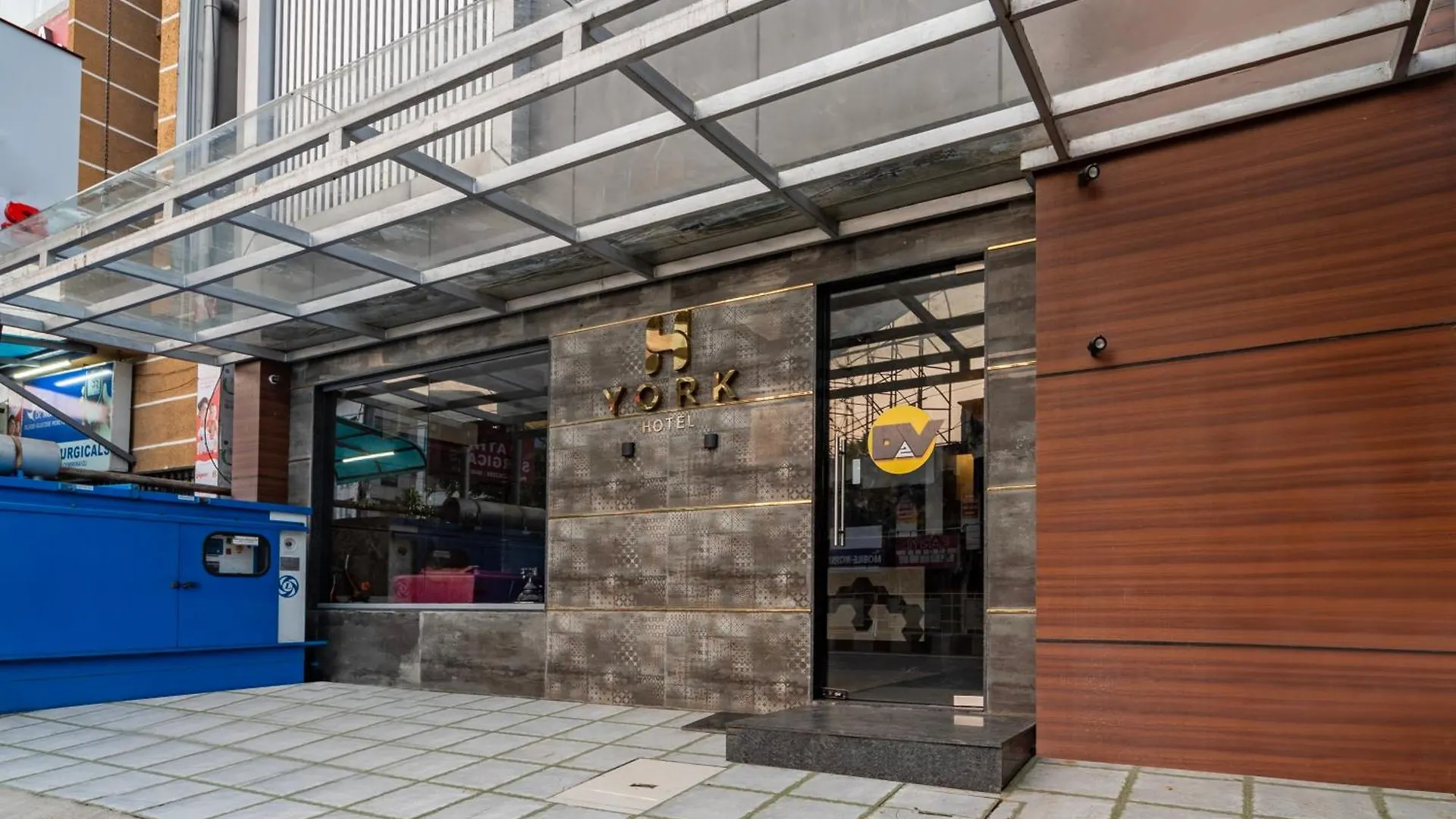 Treebo York By D2V, Kochi 호텔